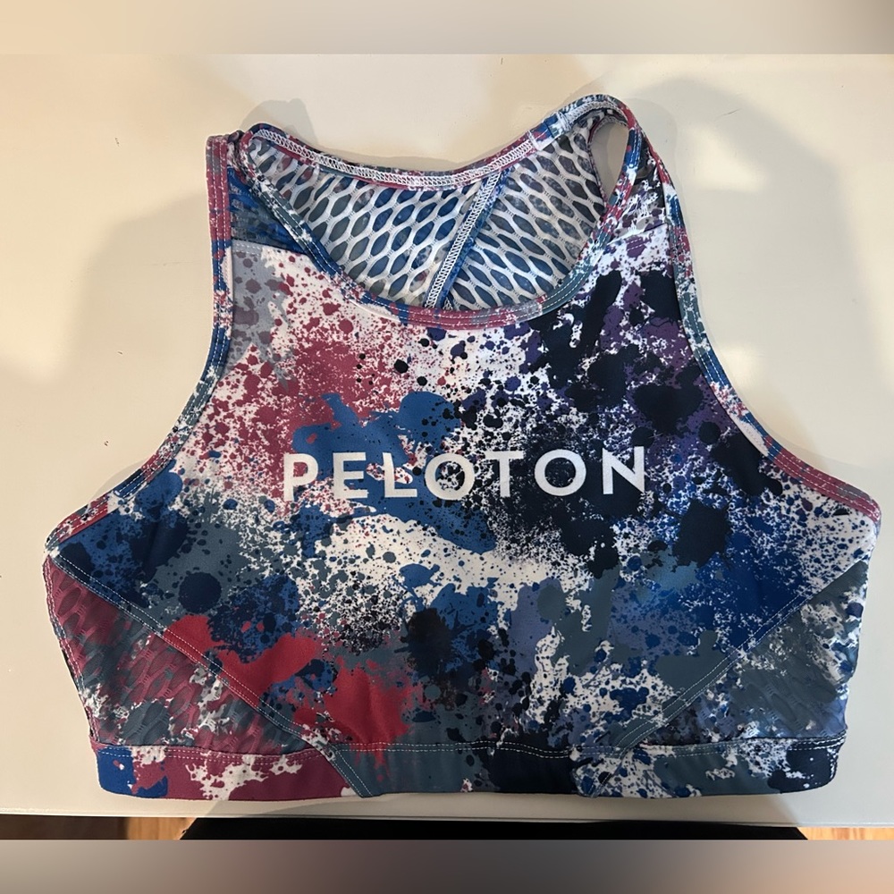Peloton bra- size medium